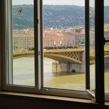 Riverside Gem In The City Center Budapest Exterior photo